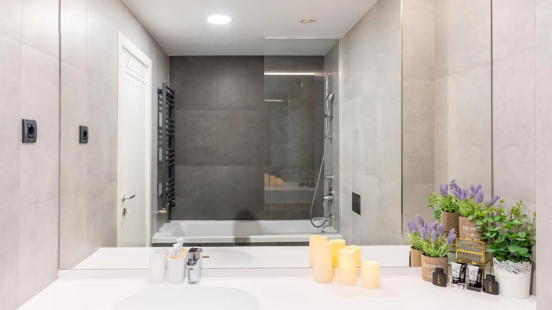 Appartement Metropolitan Luxe à Bucarest 0*,